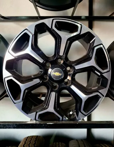 Promoção Rodas Aro 20x8,5' Off Road KR S53 6x139 Novas