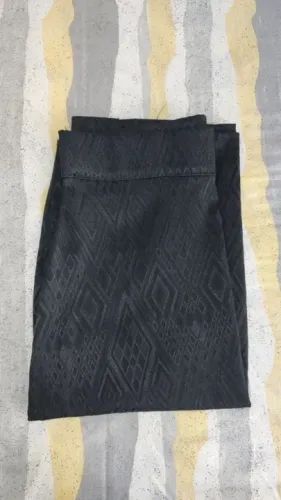 Saia Midi - Preto - Veste PP/P