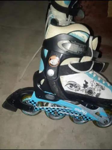 Patins Mongoose 04 rodas chassis aluminium do.n° 34 a 37<br>