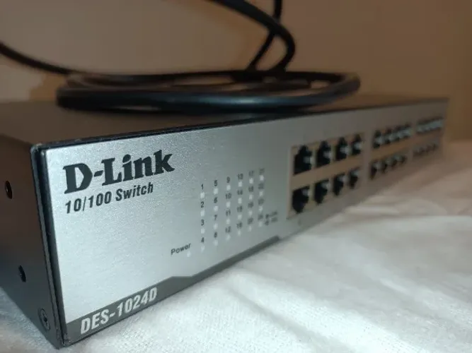 Switch D-link - 24 portas
