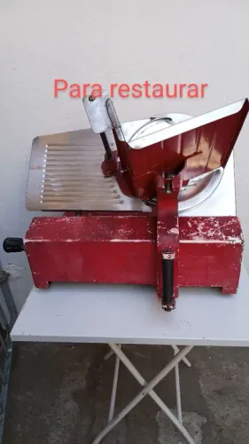Máquina de fatiar hobart 