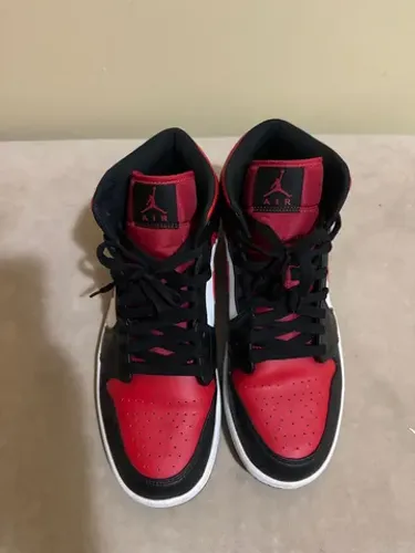 Tênis air Jordan 1 Mid