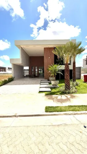Casa plana na cidade alpha Ceará, 3 suítes + escritório, móveis projetados, piscina