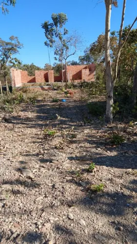 Vende-se lote no lago serra da mesa no município de Santa Rita do Novo destino 