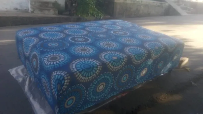 Cama Box com Estampa Moderna