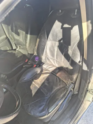 Par de bancos dianteiro Fiat Stilo