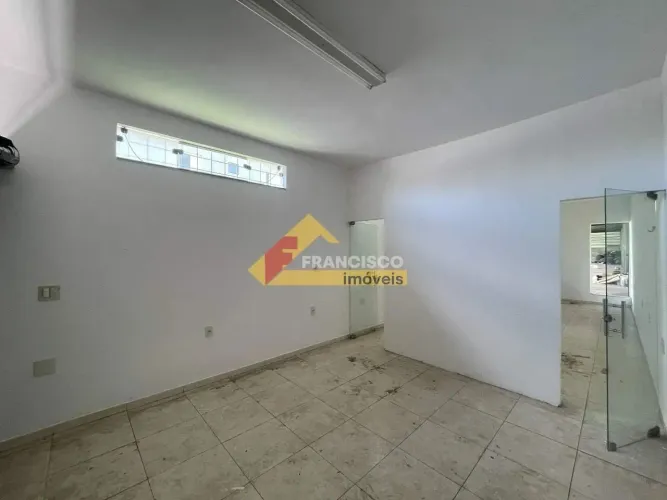Loja para aluguel, 10 vagas, Centro - Divinópolis/MG