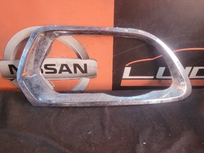 Friso Cromado da Moldura da Milha Esquerda Renault Sandero Logan 2015 a 2020