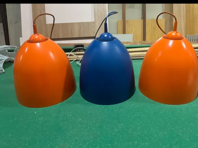 Lustre colorida pendente