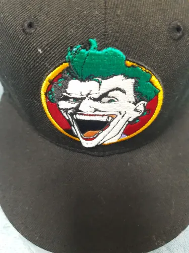 Boné New era original coringa