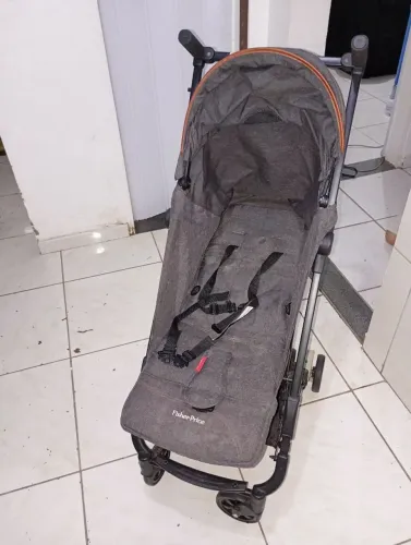 Carrinho de bebê fisher-price 