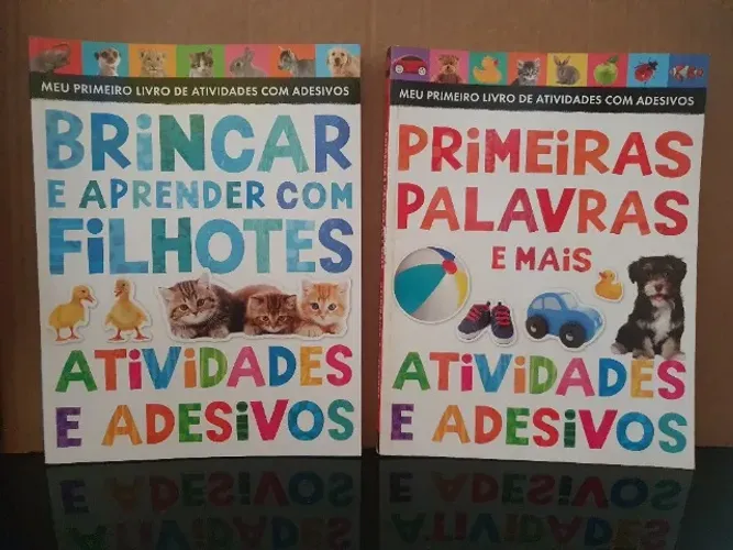 Coleção de Livros "Meu primeiro livro de atividades com adesivos" com 2 livros