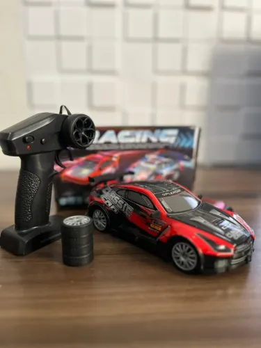 Carrinho de drift controle remoto Completo, Novo.
