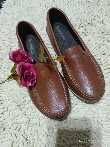 MOCASSIM FEMININO - em couro N°35