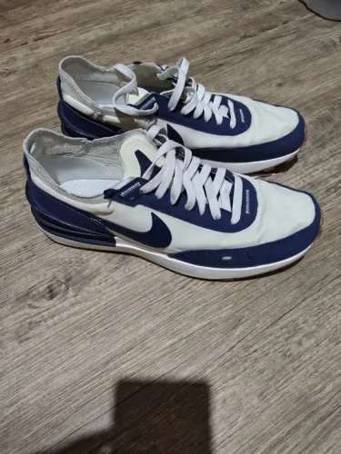 Tênis Nike Waffle One SE  azul e branco- raridade no tamanho 42