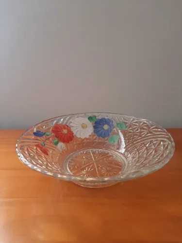 Saladeira pintura floral com bordas em frisos dourados