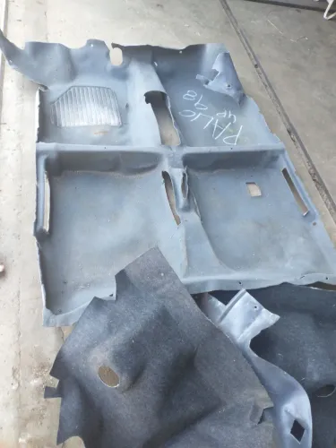 Forração assoalho fiat/Palio 98/00