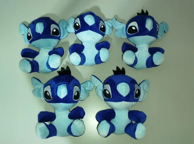 Pelúcias Stich (últimas 5 unidades) Aproximadamente 18cm