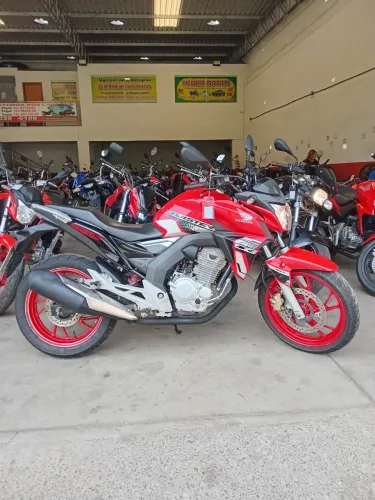 HONDA CB TWITTER 250CC 2020 Vitória motors