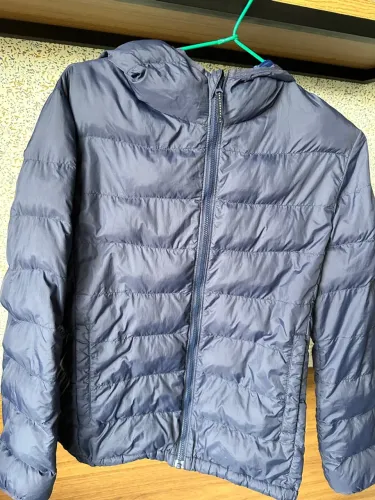 Jaqueta Uniqlo Ultra Light Down tam. 11 com Capuz