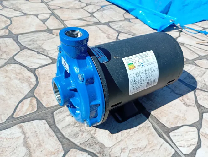 Motobomba centrifuga