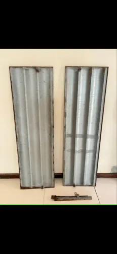 Proteção para portas de loja, tamanho 1,34x40 cada lado