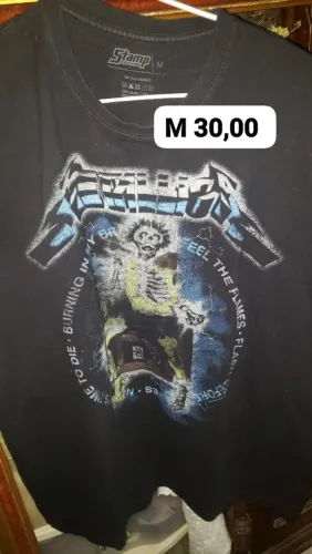 PARA FÃS:. CAMISETA VINTAGE - METALLICA - TAM. M