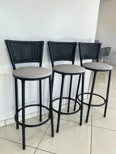 Banquetas para Balcão em Aço e Fibra Sintética