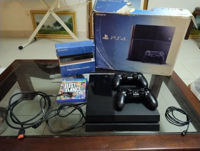 Ps4 fat com um defeito leia todo anúncio