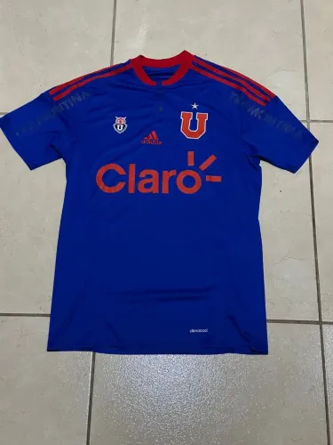 Camisa universidad católica Azul original