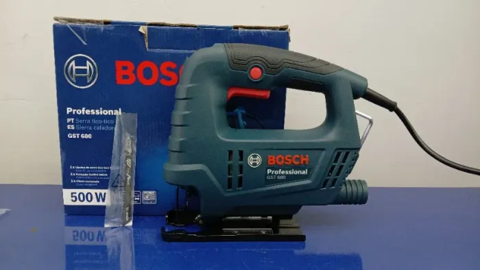 Serra Tico-Tico GST-680 BOSCH PROFISSIONAL