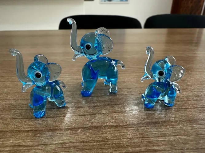 Miniatura De Cristal Murano - Elefantes valor unitário