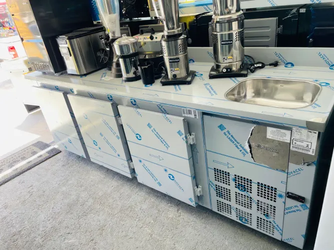 MB Balcão refrigerado de servico 2.50 c/ Cuba Gelopar 