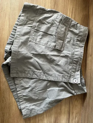 Short saia C&A cinza - 36