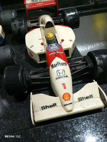 Carro de Fórmula 1 - McLaren e Willians