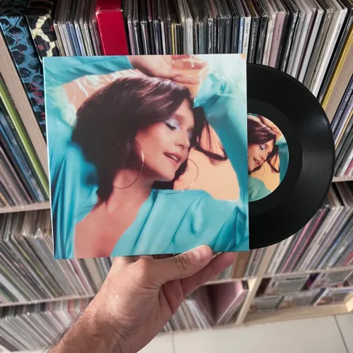 Jessie Ware - Free Yourself Compacto