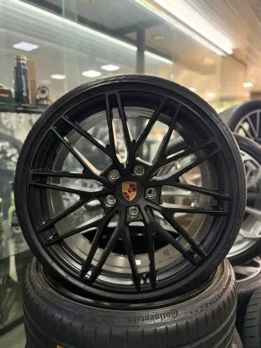 RODA PORSCHE CAYENNE COUPE SPYDER ORIGINAL