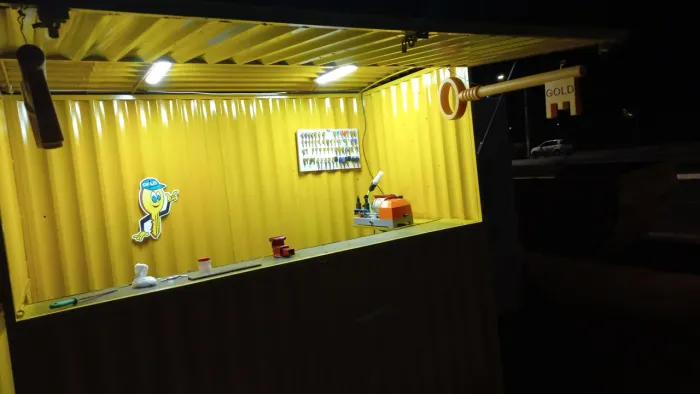 Container