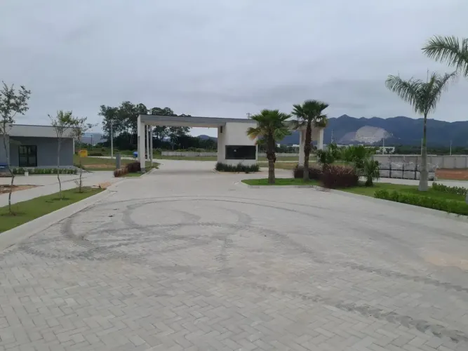 Imóvel para aluguel tem 8000 metros quadrados com em Prado - Biguaçu - Santa Catarina