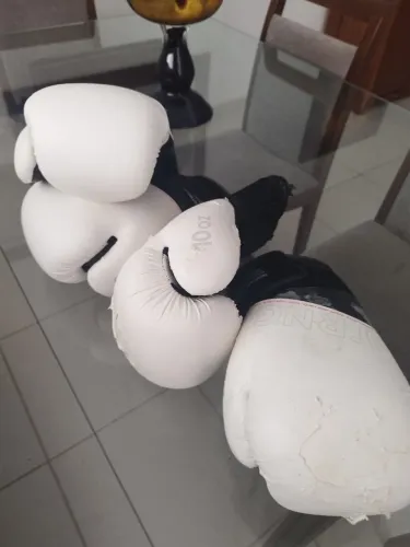 2 pares de luvas 10oz e 12oz