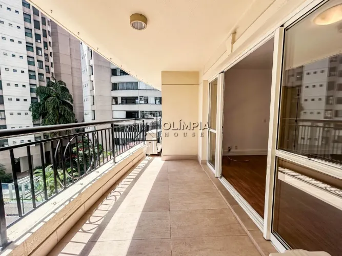Aluguel Apartamento 3 Dormitórios - 102 m² Moema