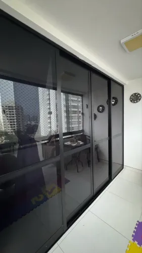 Porta Panorâmica de Vidro e Alumínio 4 folhas