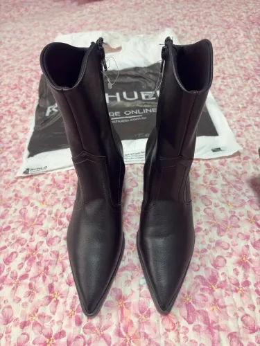 Bota nova loja Riachuelo
