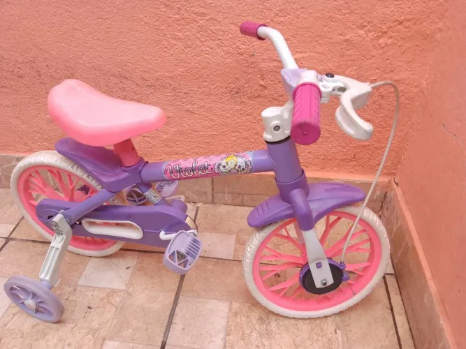 Bicicleta aro 12 track menina semi nova