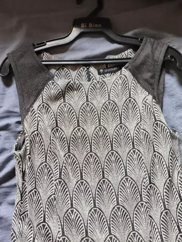 Vestido LE LIS BLANC malha tamanho 42
