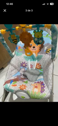 Cadeirinha que vibra de bebê