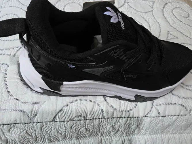 Tênis adidas 97