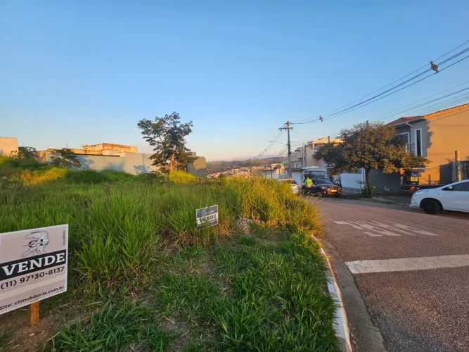 Terreno para Venda em Araçariguama, Jardim Bela Vista