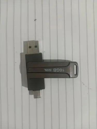 Pendrive 16gb 200 músicas ou mas todas da sua escolha