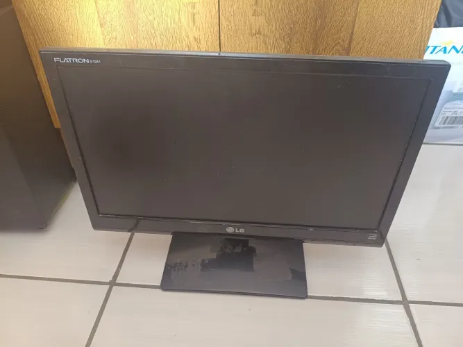 Monitor LG flatron 19"